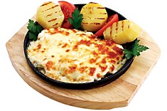 Стейк из курицы под сыром
